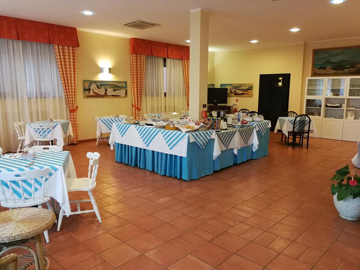 Hotel Belmare Porto Azzurro Εξωτερικό φωτογραφία